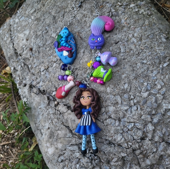 🫐Alice 🍇 in Wonderland 🍄 Necklace🥀 - Picture 2 of 6